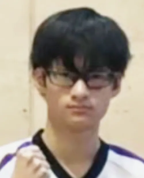 青年