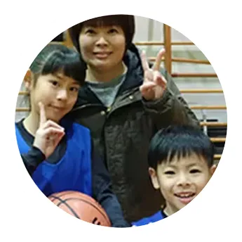 保護者さまと子どもの画像